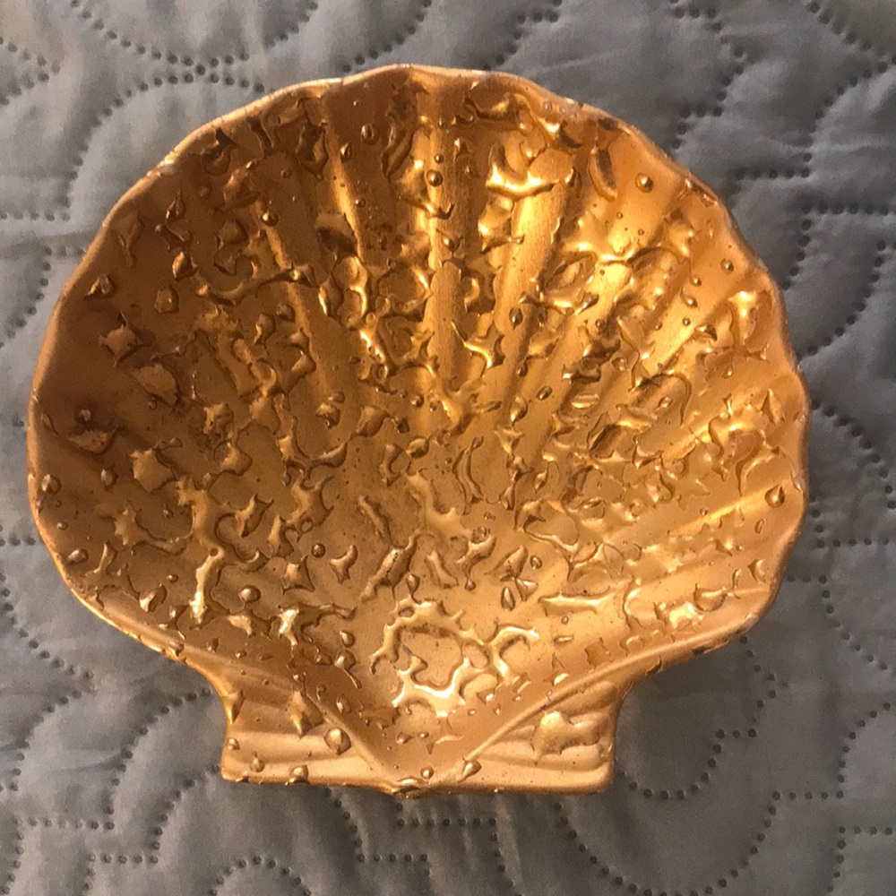 22 K Gold Plated Numbered Sea Shell Dish Soap Jewelry Trinkets Weeping Bright